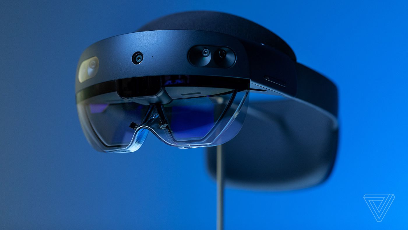 HoloLens 2 